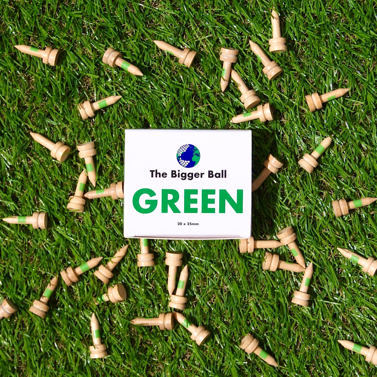 green golf tees